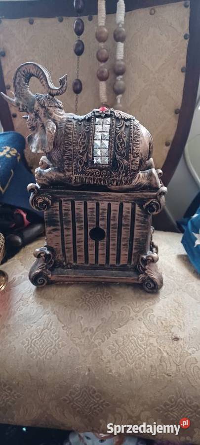 ZEGAR SLON OZDOBNY NA BATERIE RACZEJ NIE SPRAWNY Poznań