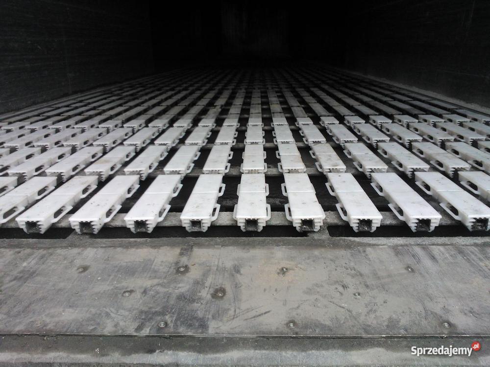 RUCHOMA PODŁOGA OBRÓCENIE LISTEW Chojnice