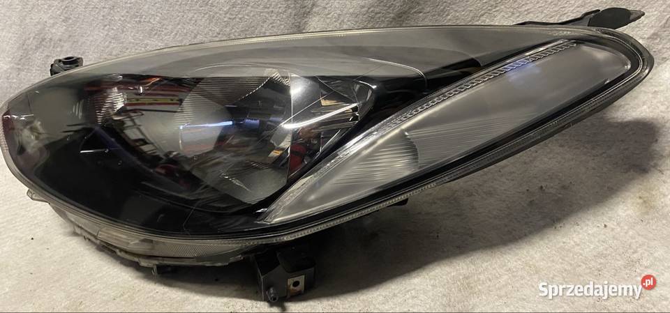 MAZDA 2 LAMPA ZW LEWY PRZÓD STANLEY P6516 Rok produkcji 2007 Jasienica