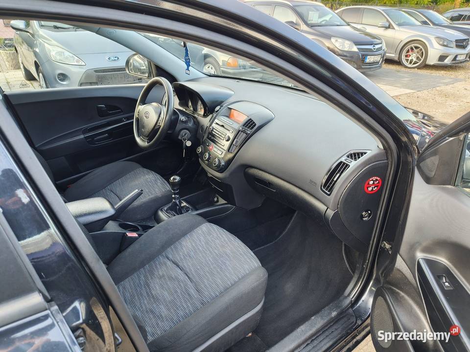 Kia Ceed 14 benzyna 2007r Sprawna Miechów sprzedam