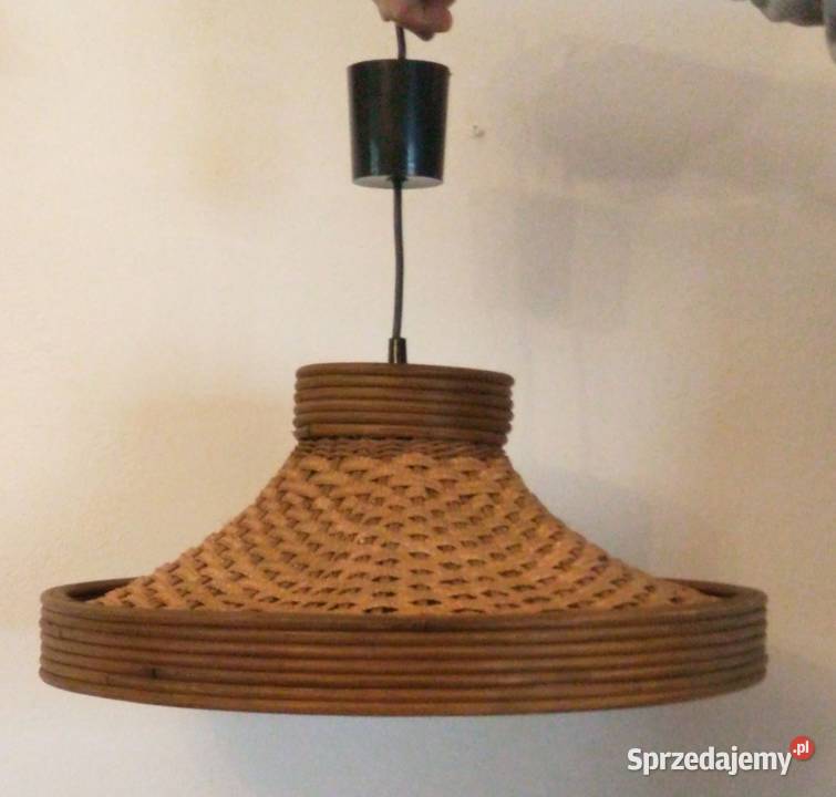 Lampa sufitowa z ubiegłego wieku wielkopolskie Krotoszyn