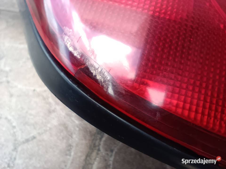 Mitsubishi Galant 7 vii Lampa tył tylna blenda śląskie