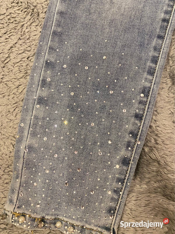 Dżinsyjeansy pięknie zdobione cyrkoniami i Bez wzoru Warszawa
