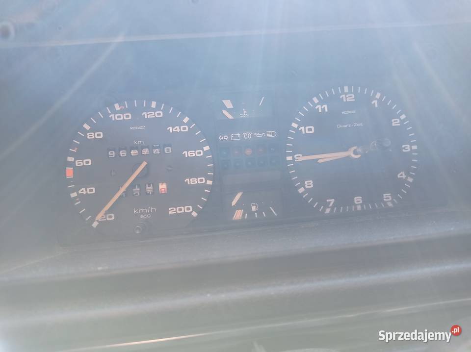 Volkswagen Golf 16 40 kW 1987 r dawca części wielkopolskie Szklarka Myślniewska sprzedam