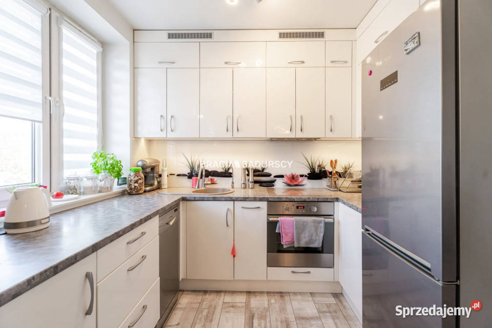 Mieszkanie 6249m2 3 pokoje Kraków Złocieniowa małopolskie