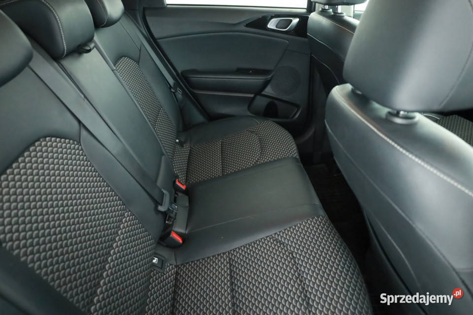 Kia Ceed 10 TGDI