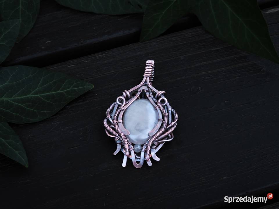 Miedziany wisiorek kwarc różowy rękodzieło Kraków