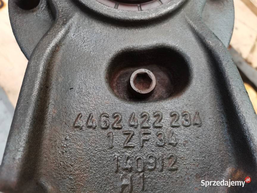 Obudowa dyferencjału ZF4462404122D Weidemann wielkopolskie Wilkowo