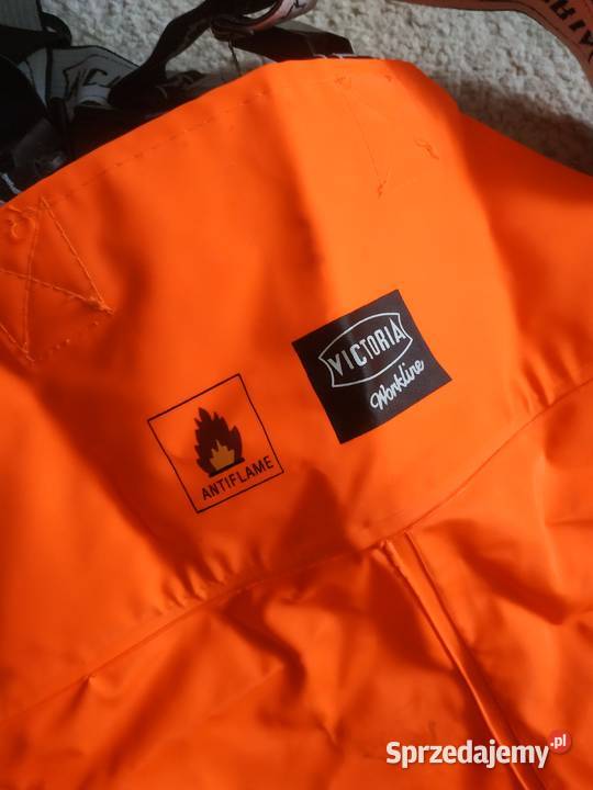 Kurtka przeciwdeszczowa XL spodnie ogrodniczki mazowieckie Warszawa