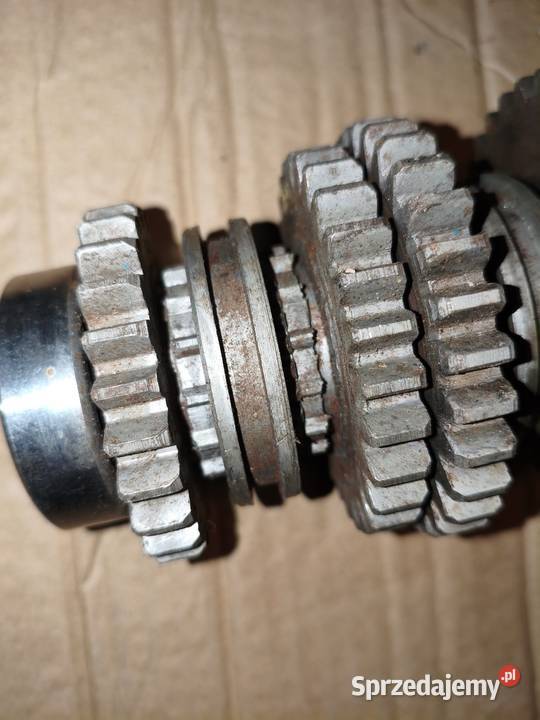 Oryginalny wałek skrzyni biegów że wstecznym Skrzynie biegów Leszno