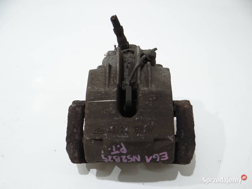 ZACISK HAMULCOWY PRAWY TYŁ BMW E60 E61 N52 4220 osobowe lubelskie Strzyżewice