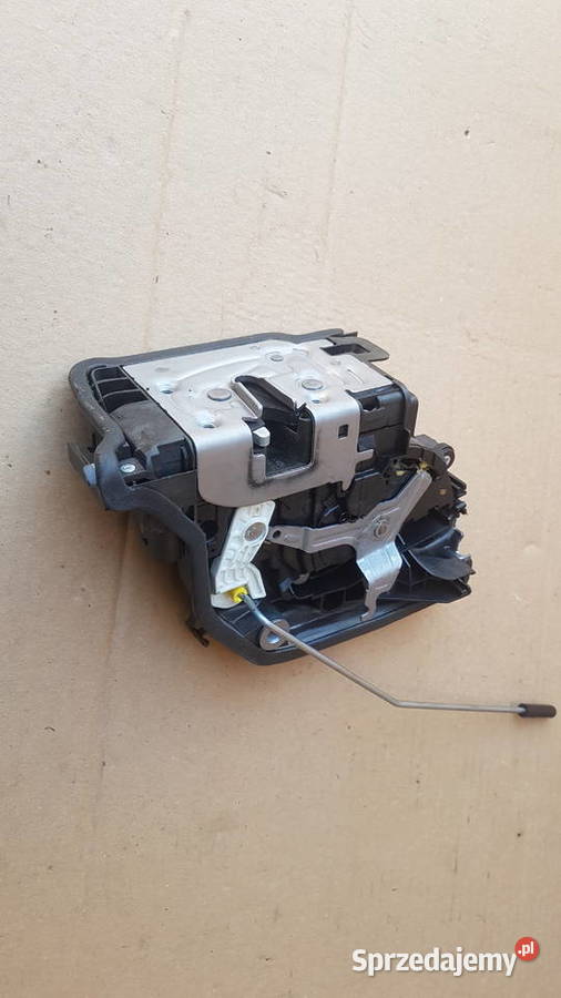 BMW 218d seria 2 F45 Active Tourer zamek Legnica