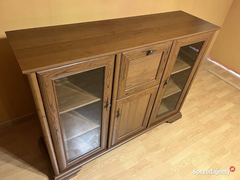 Komoda Witryna Solidna i ciekawa Stan Wzorowy Komody Tczew