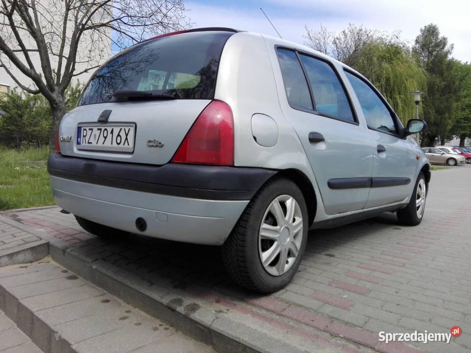 Renault Clio 2 1.4 Benzyna+GAZ LPG ważne opłaty Rzeszów