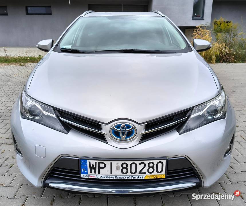 Toyota Auris II 18 Hybrid z LPG 15100 Zadbane i bluetooth Warszawa