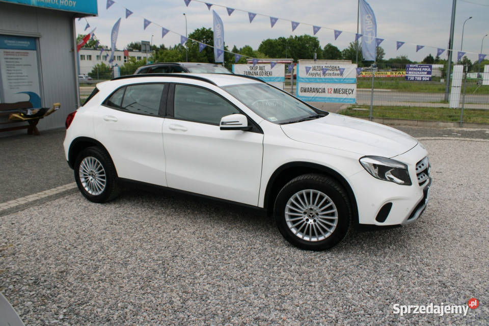 Mercedes GLA 180 Fvat Gwarancja netto 64959 PLN bluetooth Warszawa sprzedam