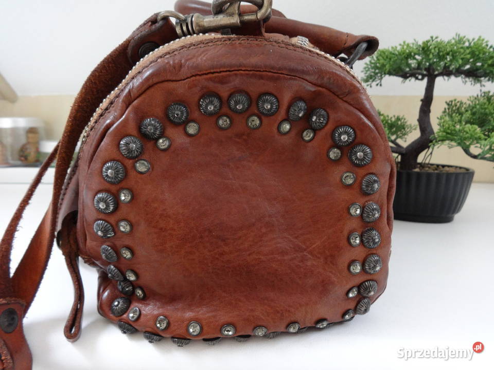 Ekskluzywna włoska torebka Campomaggi Dla kobiet Torby i torebki Tomaszów Mazowiecki