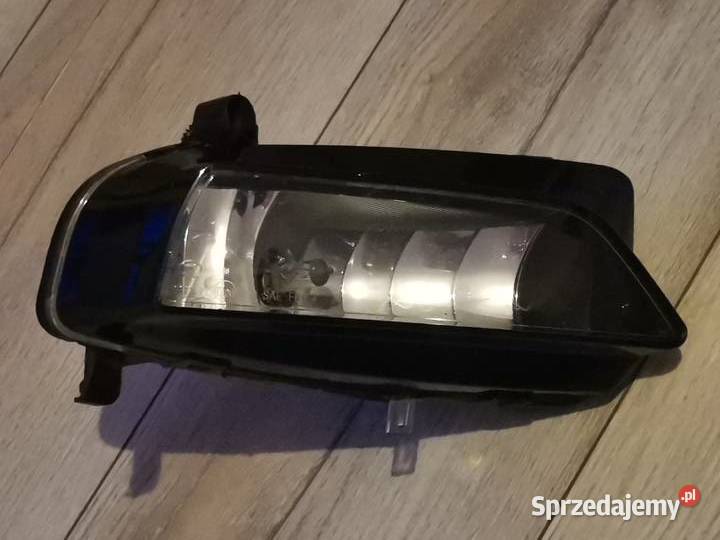 AUDI A5 LIFT PRAWY HALOGEN PRZÓD USZKODZONY Oświetlenie