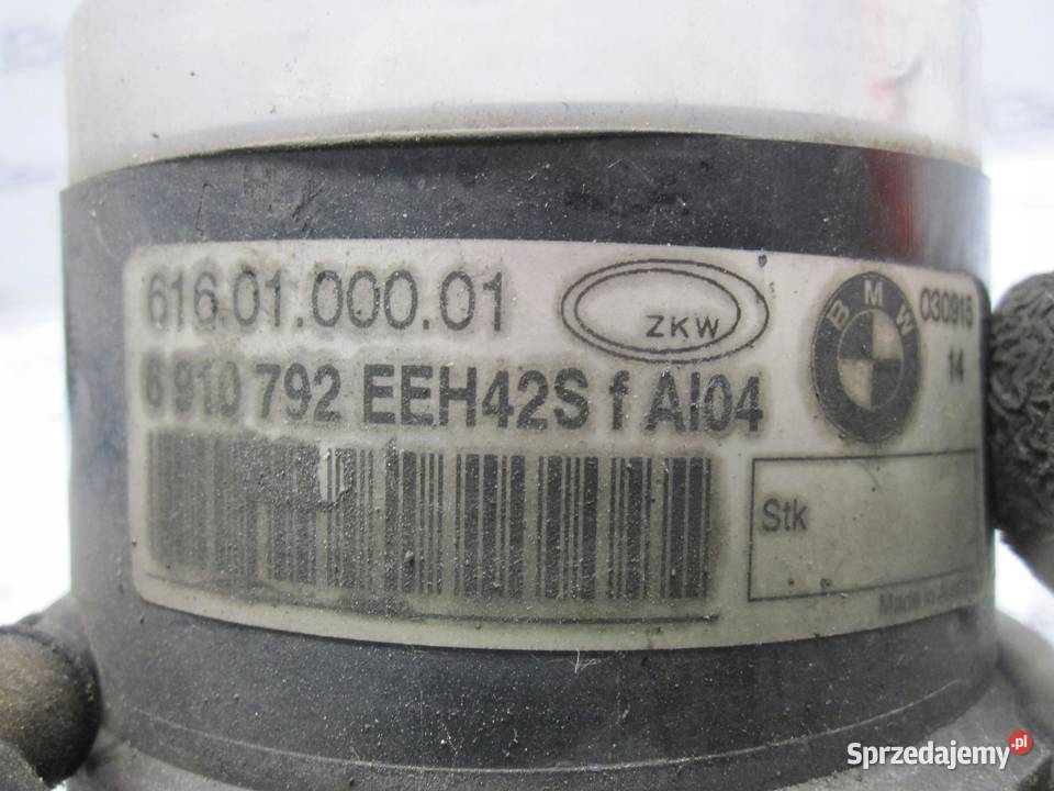 BMW E60 03r halogen prawy 6160100001 6910792 sprzedam