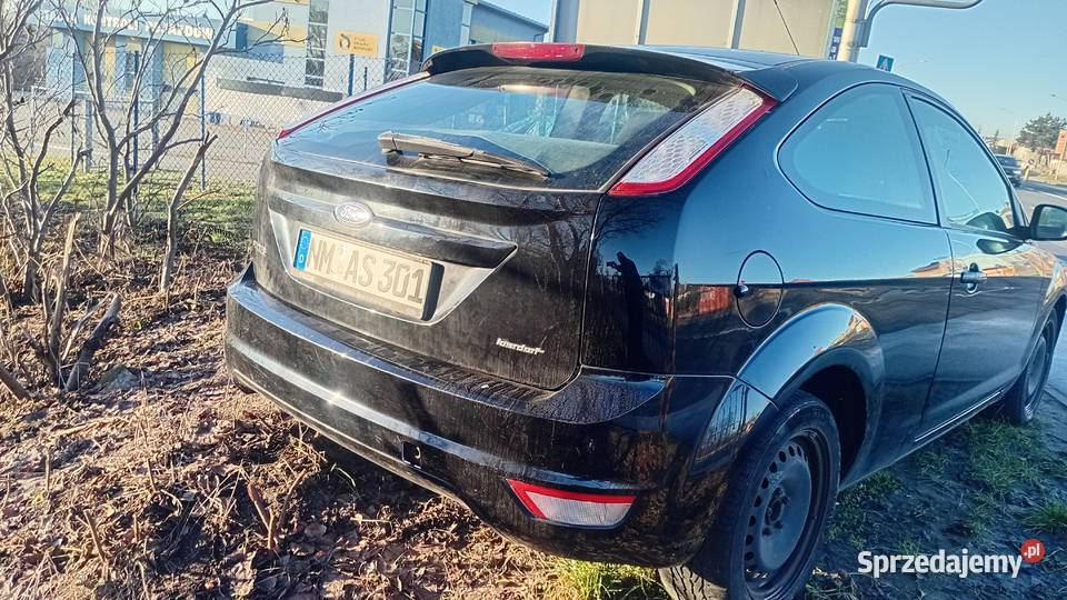 Ford Focus Lift 200910r 16i benzyna 16V 101 Kalisz sprzedam