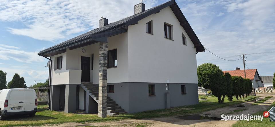 Dom z budynkami gospodarczymi i działką rolną piwnica Nieruchomości mazowieckie Bielawy Gołuskie