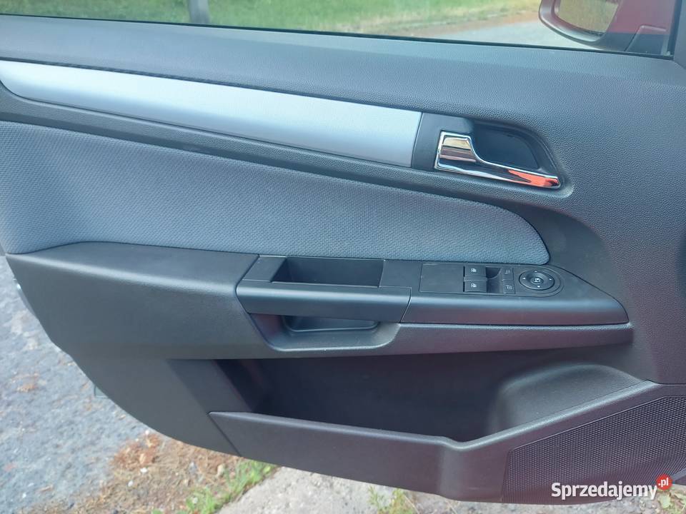 Sprzedam Opel Astra H 2005 nieuszkodzony sprzedam
