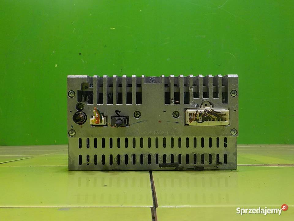 SSANGYONG RODIUS II TURISMO 20 B 13r radio CD