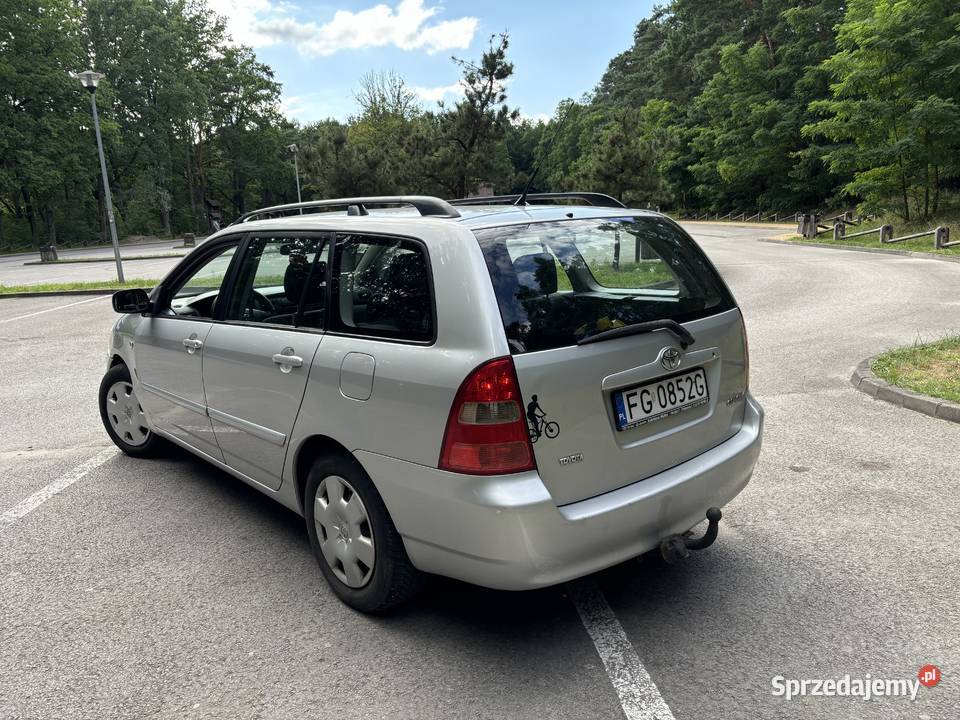 Corolla Kombi z gazem jeździ lepiej wygląda 280000km Kampinos