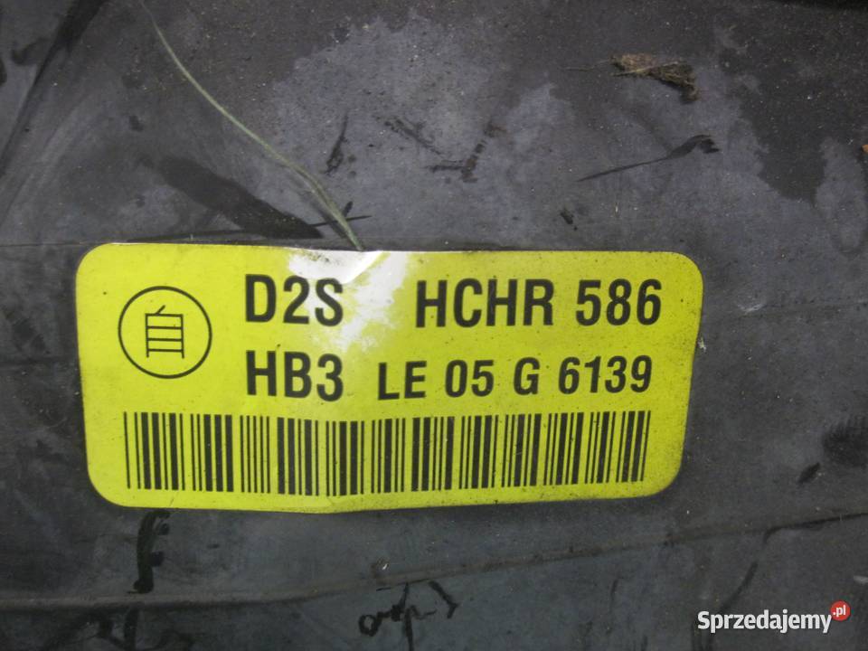 VOLVO C30 RDESIGN 07r lampa prawa przód ANGLIK