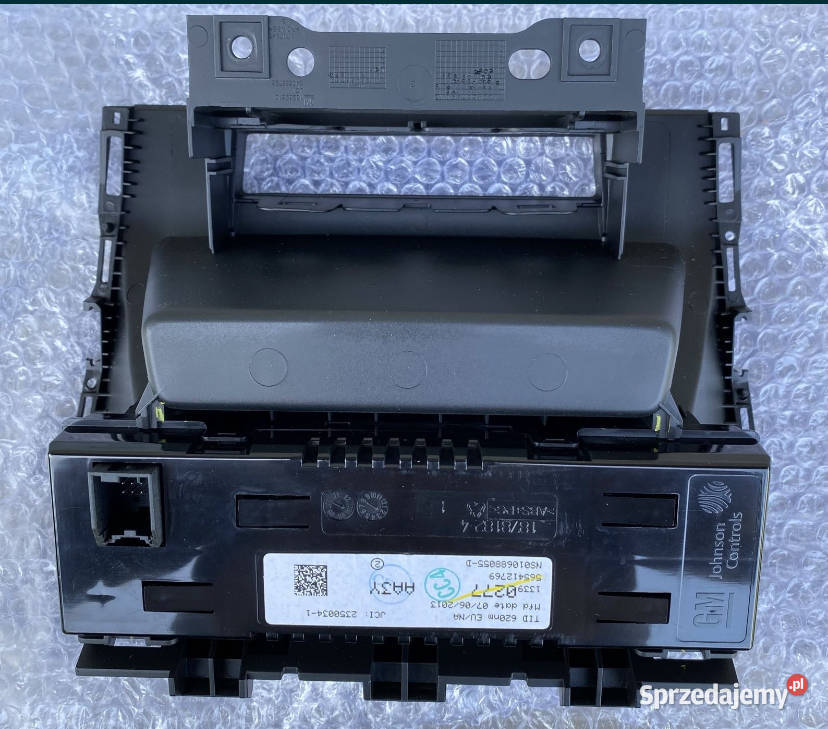 Radio CD 300 plus wyświetlacz z Astra J