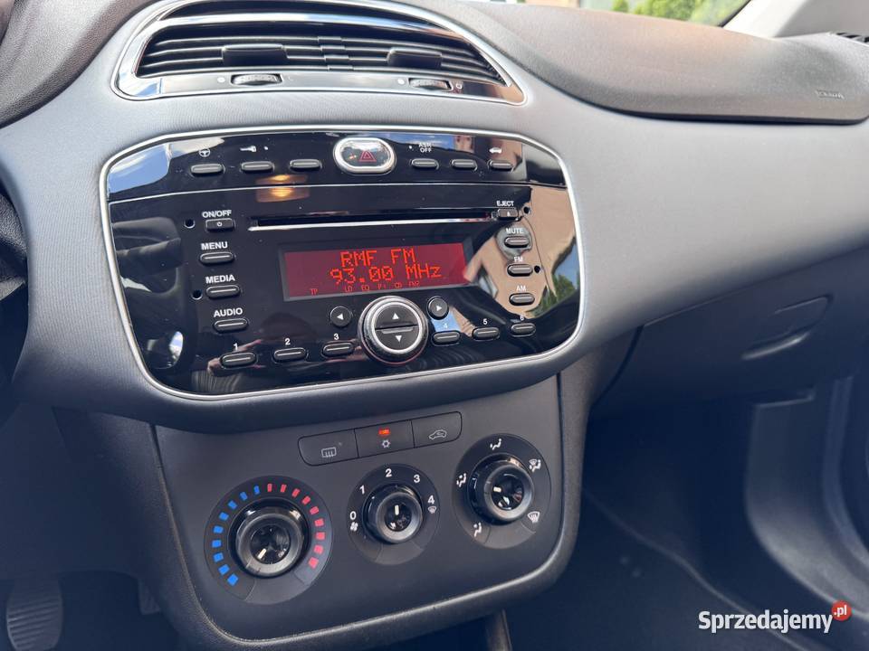 14i 75 Lakier ORYGINAŁ Kolor MOKKA Klima Mały Rok produkcji 2010 Zawiercie