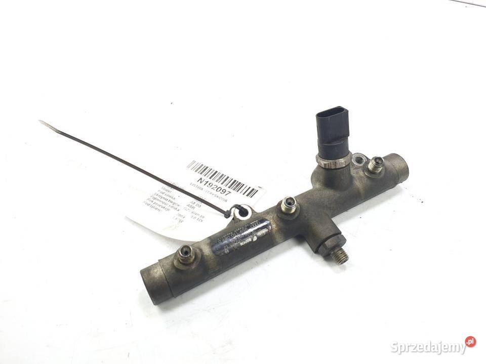 LISTWA WTRYSKOWA AUDI A8 D3 059130089D Lipno