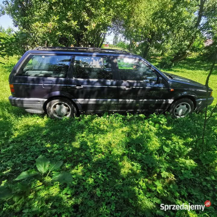 Piękny vw passat b3 18 lpg klasyk Rok produkcji 1992 Mielec sprzedam