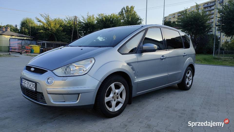 Sprzedam Forda Smaxa z 2008 r 20 benzyna elektryczne szyby Bełchatów