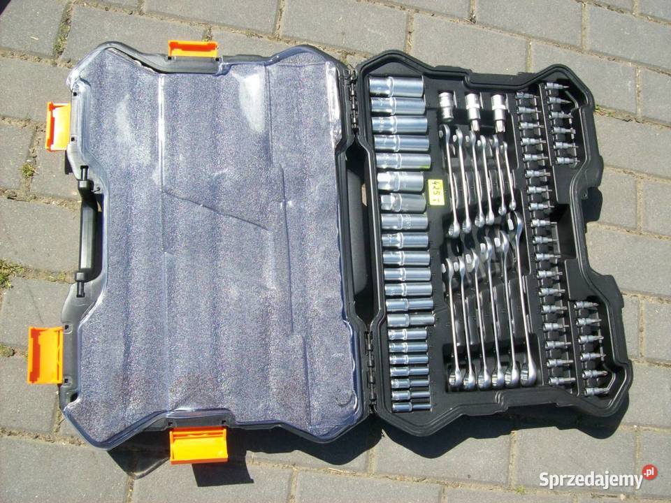 Zestaw kluczy nasadowych w walizce Cramp 216e