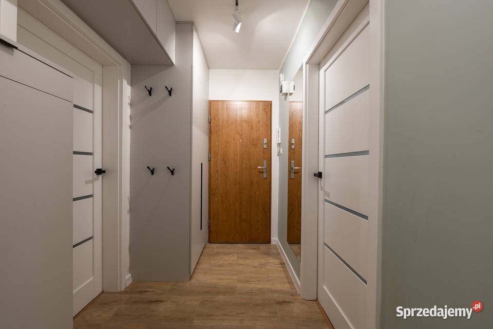 Jasne 3 pokoje 2 piętro oddzielna kuchnia 48m2 sieć Białystok