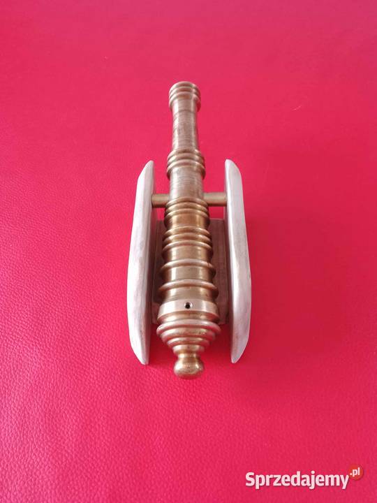 Armata armatka CP czarnoprochowa wiwatówka Staroźreby