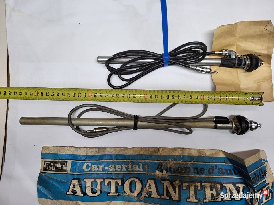 Syrena Warszawa Fiat 125 fabrycznie nowa antena Sprzęt audio fabryczny Chodzież