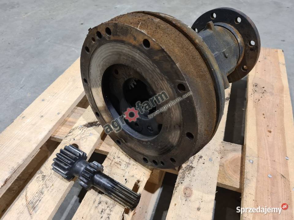 ZWOLNICA RH HOLLAND TN70F 5176899 Byków