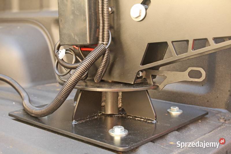 Wyciągarka obrotowa z wysięgnikiem More 4x4 Pasłęk