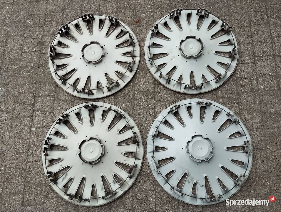 Kołpak Vw 16 3C0601147BD sztukę Passat Kamieniec sprzedam