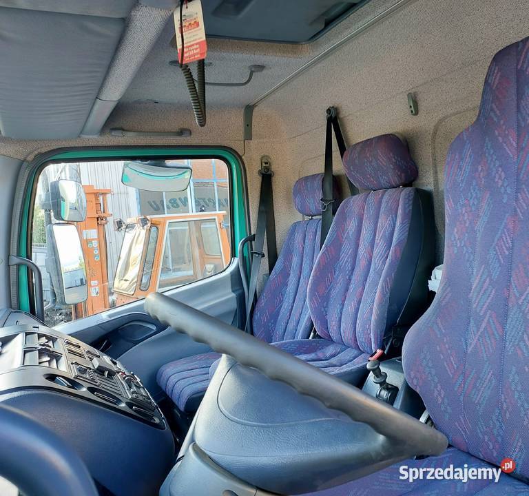 MercedesBenz Atego 2001 z windą 4249cm3 małopolskie Łazy