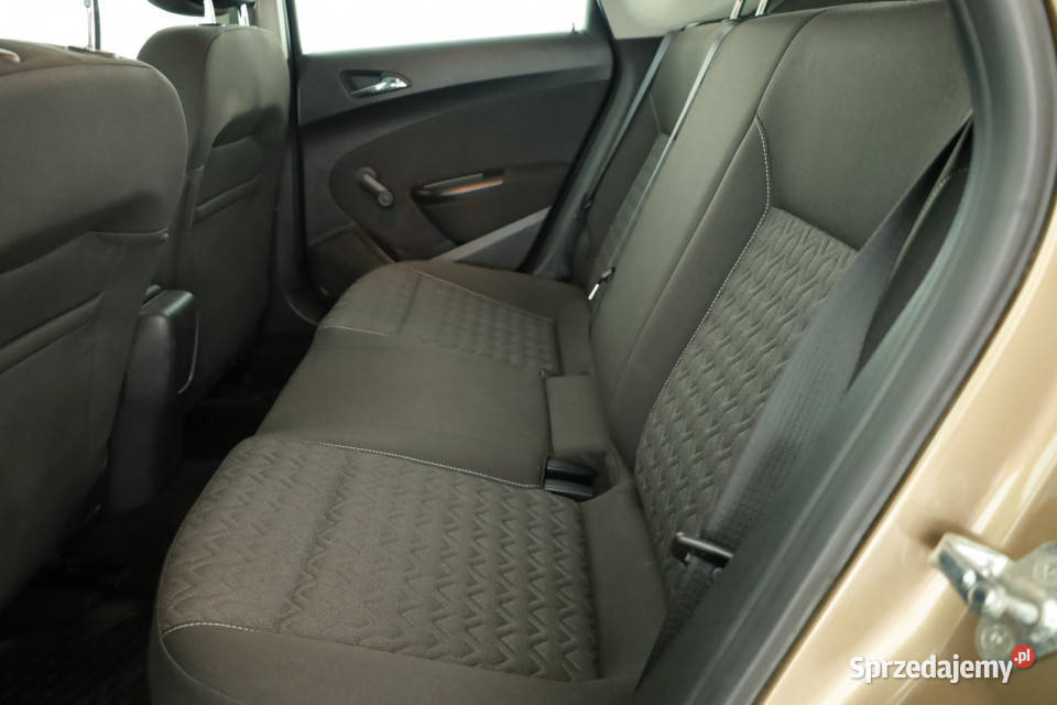 Opel Astra 14 16V ASR (kontrola trakcji)