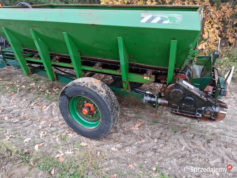Rozsiewacz rcw 3 do wapna Puławy