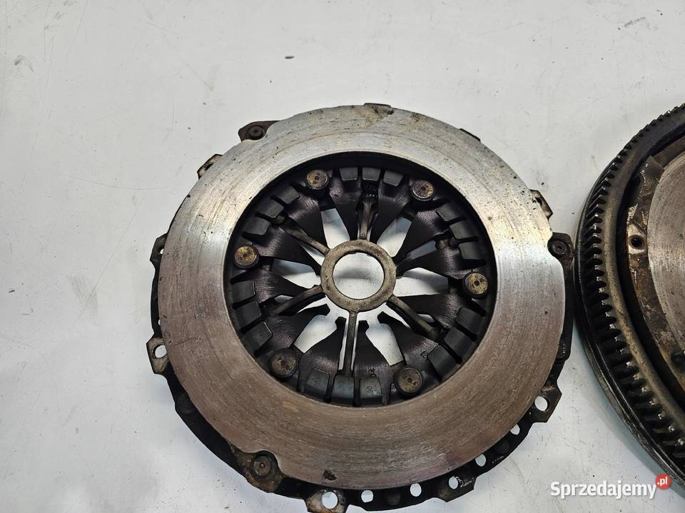 SPRZĘGŁO KOŁO DWUMAS AUDI VW 18 TFSI 06J105266K śląskie