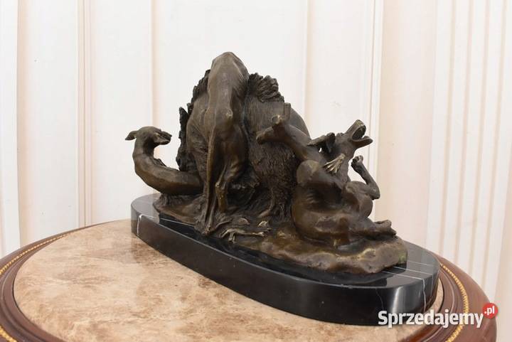 Atak Psów Na Dzika Myśliwska Figura Rzeźba z Kraków
