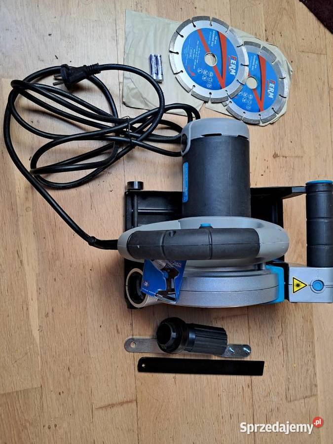 Bruzdownica Farm z laserem Wyrzynarki Warszawa