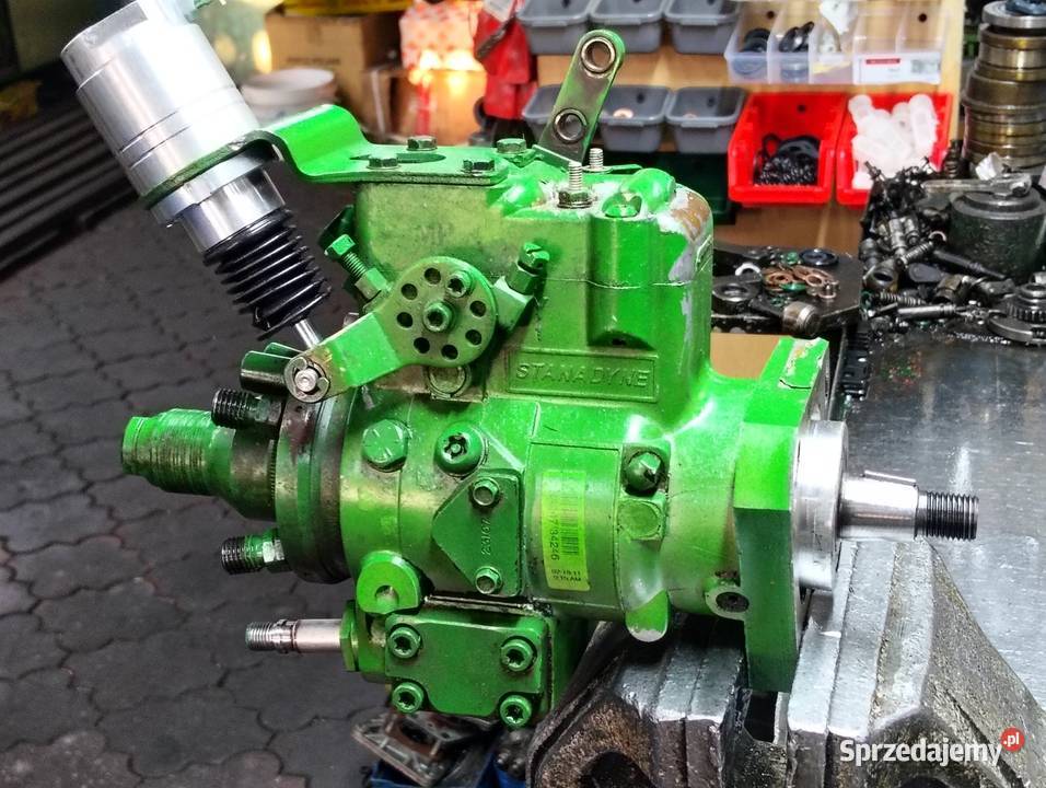 POMPA WTRYSKOWA C360 Układ paliwowy Renice