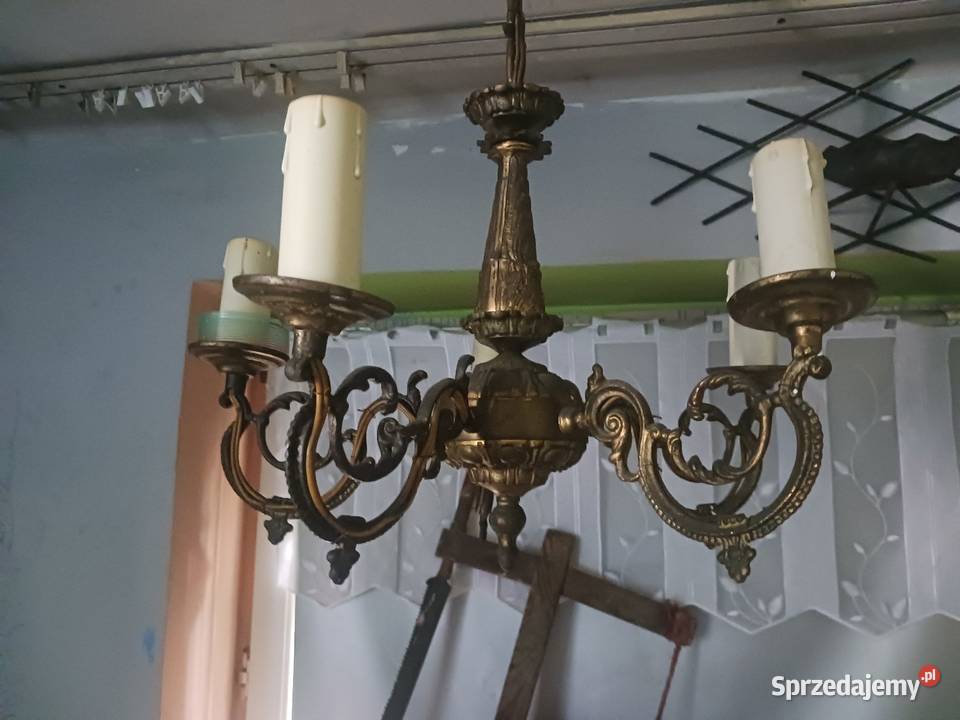 Antyczny mosiężny żyrandol