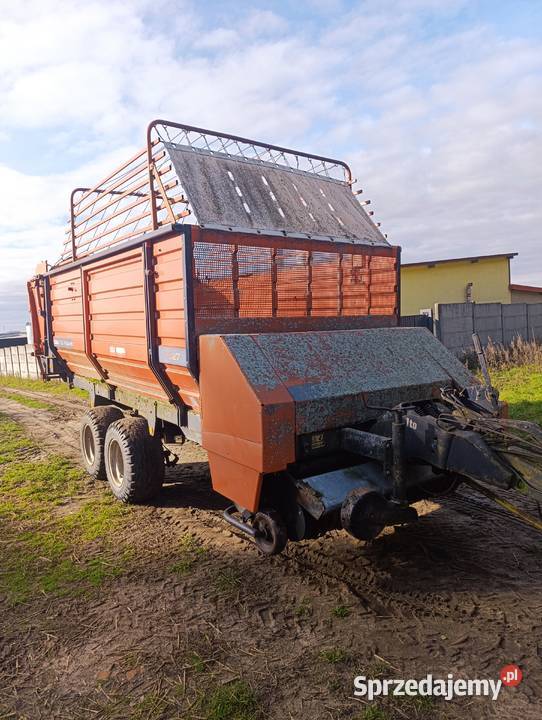 Sprzedam przyczepę samozbierająca deutzfahr f327 Deutz-Fahr Podmokle Wielkie